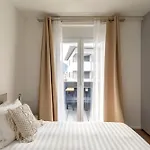 Regalia Suites - Free Parking