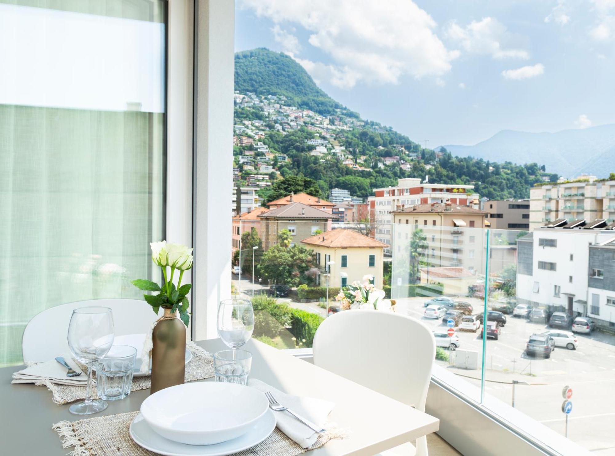 Regalia - Free Parking * Lugano